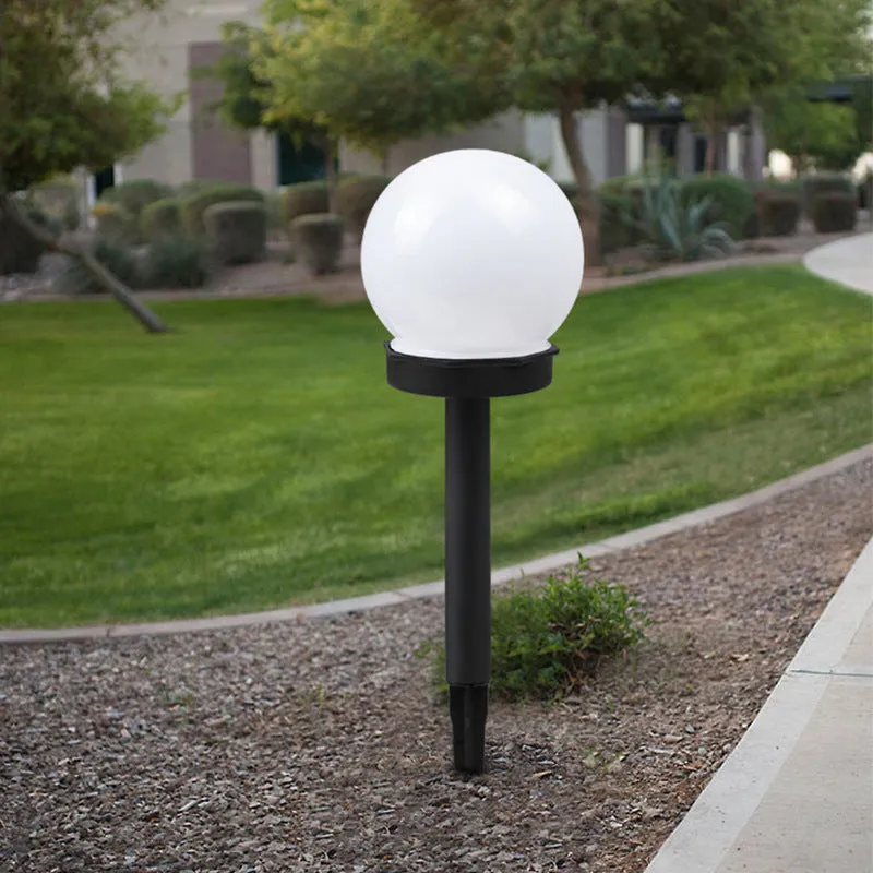 Globe Solar Garden Light (Set of 3)