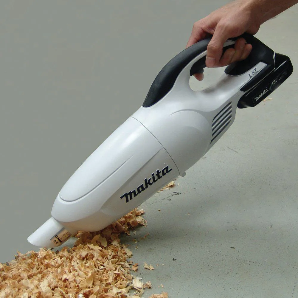 Makita XLC02ZW 18-Volt 18-3/4-Inch Strong Suction Compact Vacuum - Bare Tool
