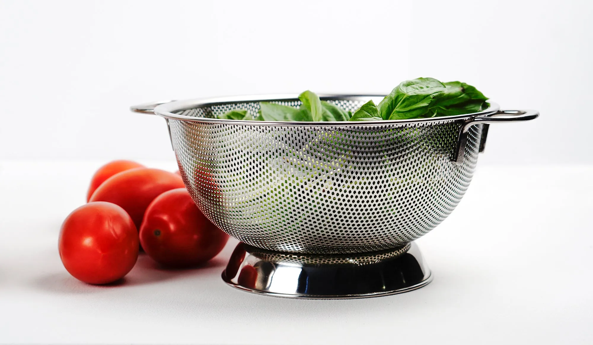 Precision Pierced Colander 3Qt