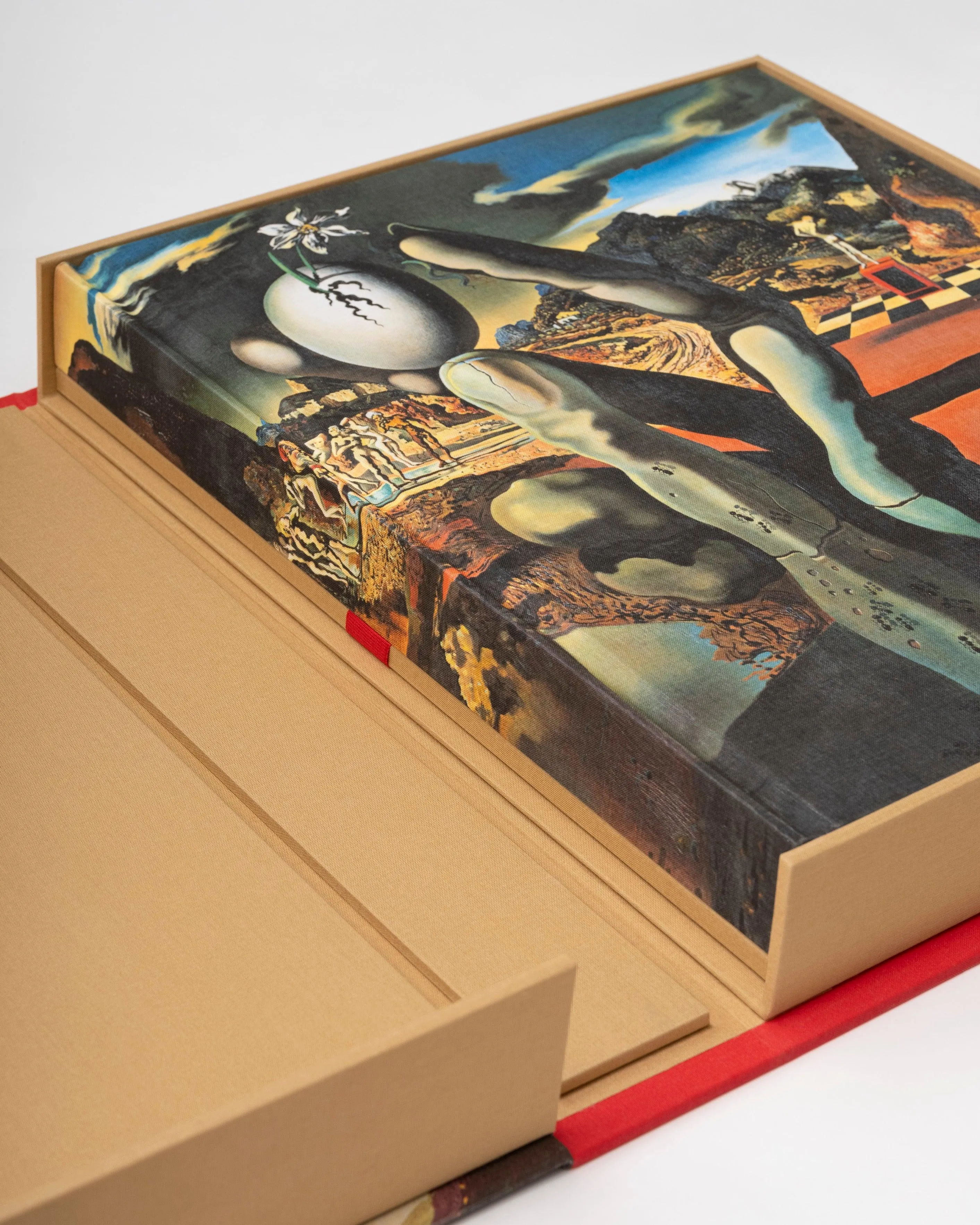 Salvador Dalí: The Impossible Collection